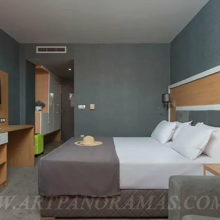 Sunrise Sands Hotel Sunny Beach